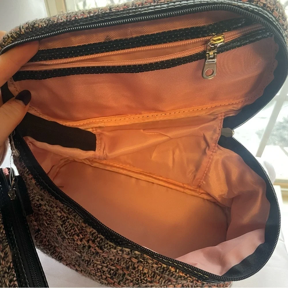 Celebrity Brand  Makeup Cosmetic Bag W Pouch Pink Black Tweed NWT